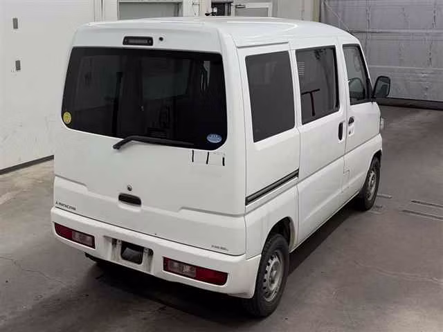 MITSUBISHI MINICAB