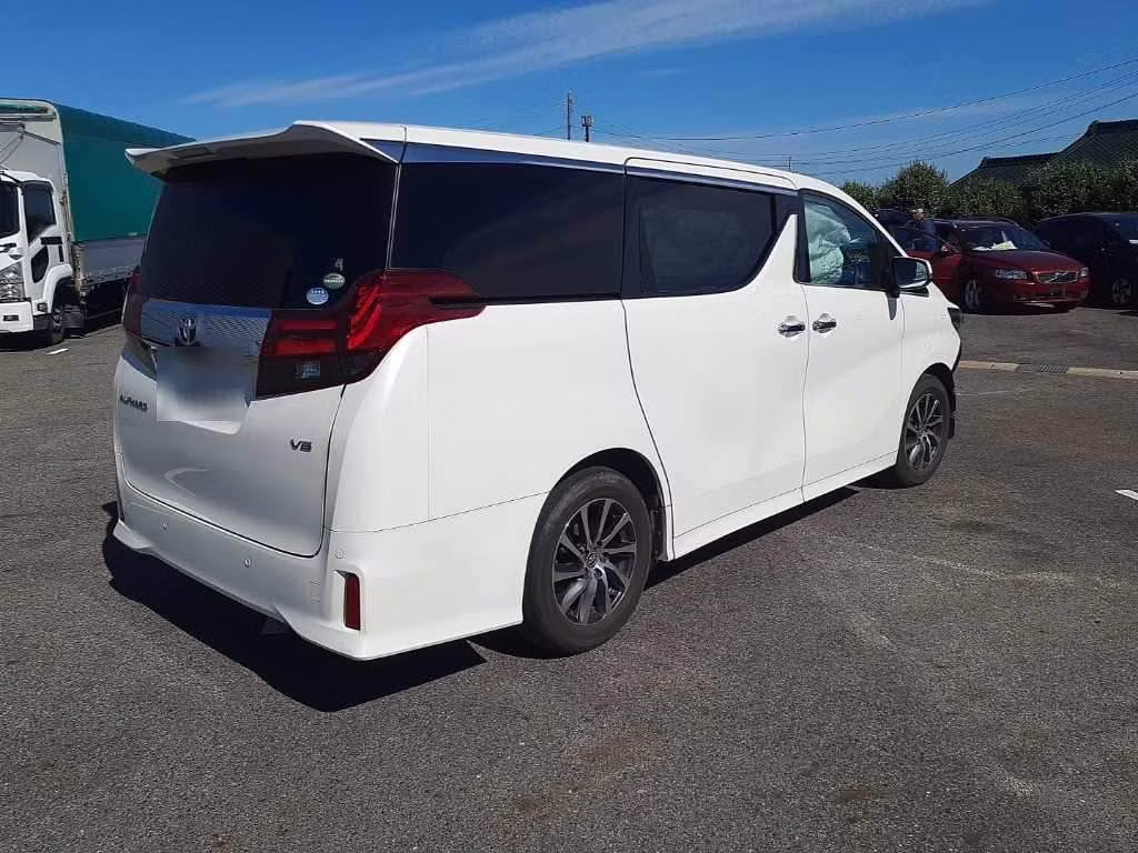TOYOTA ALPHARD
