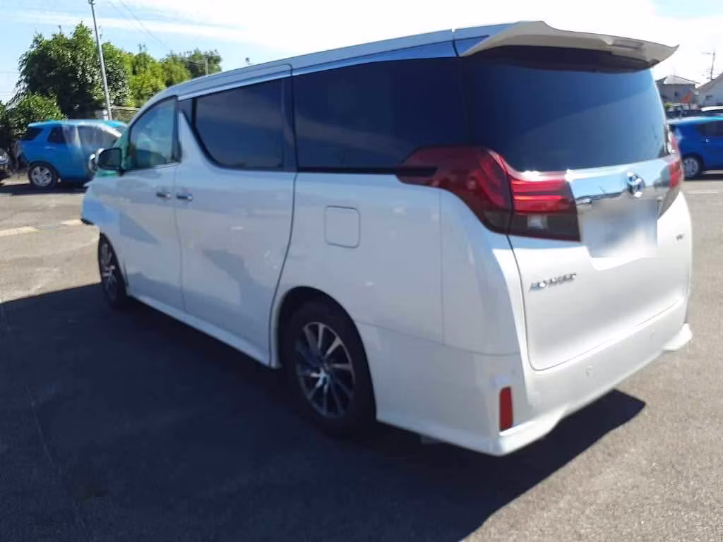TOYOTA ALPHARD