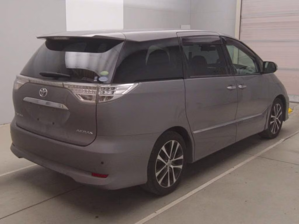 TOYOTA ESTIMA