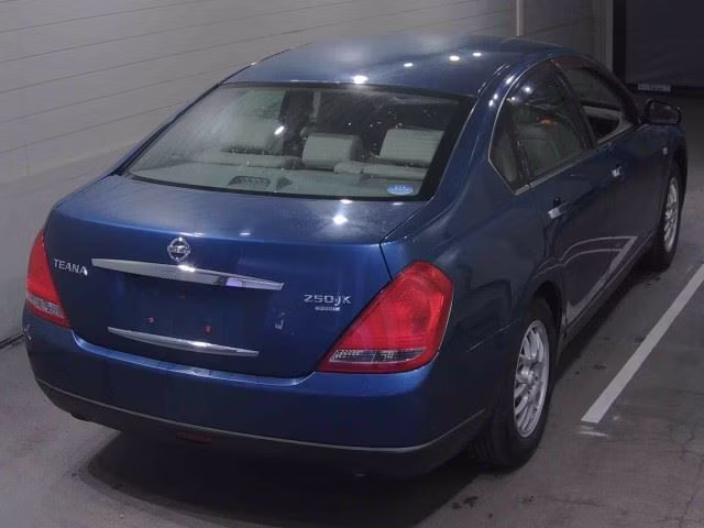 NISSAN TEANA