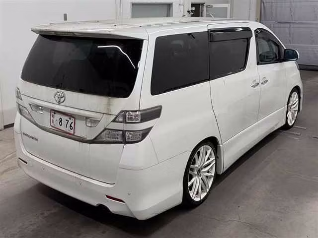 TOYOTA VELLFIRE