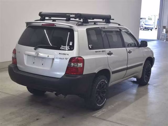 TOYOTA KLUGER V
