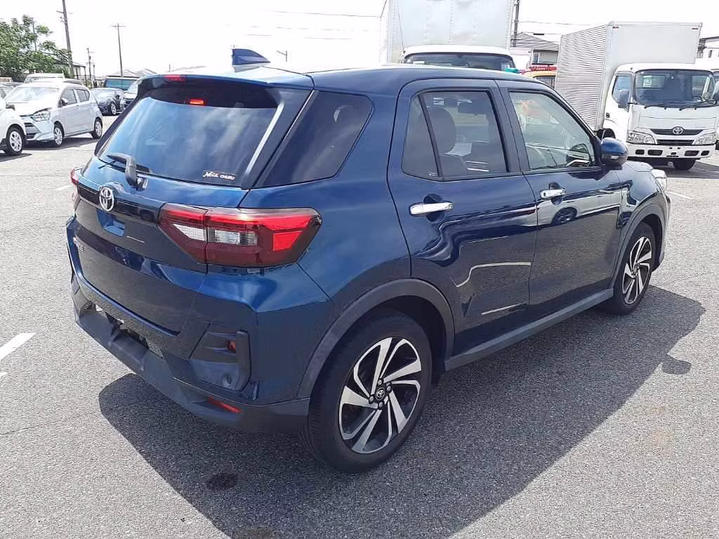 TOYOTA RAIZE