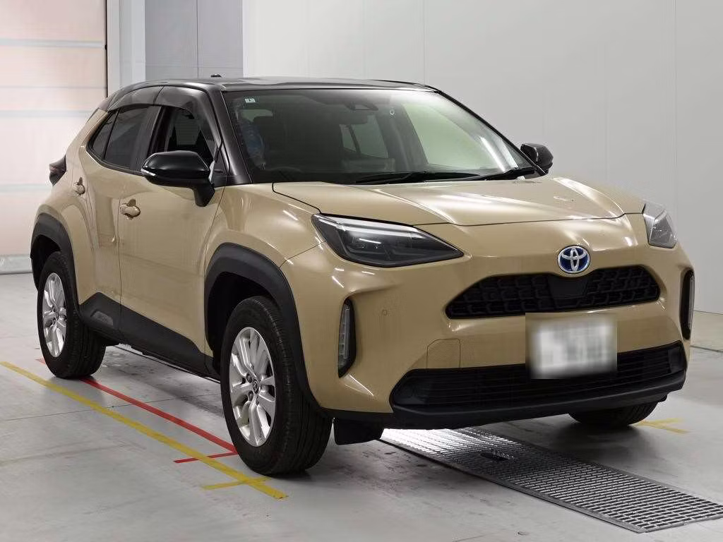 TOYOTA YARIS CROSS