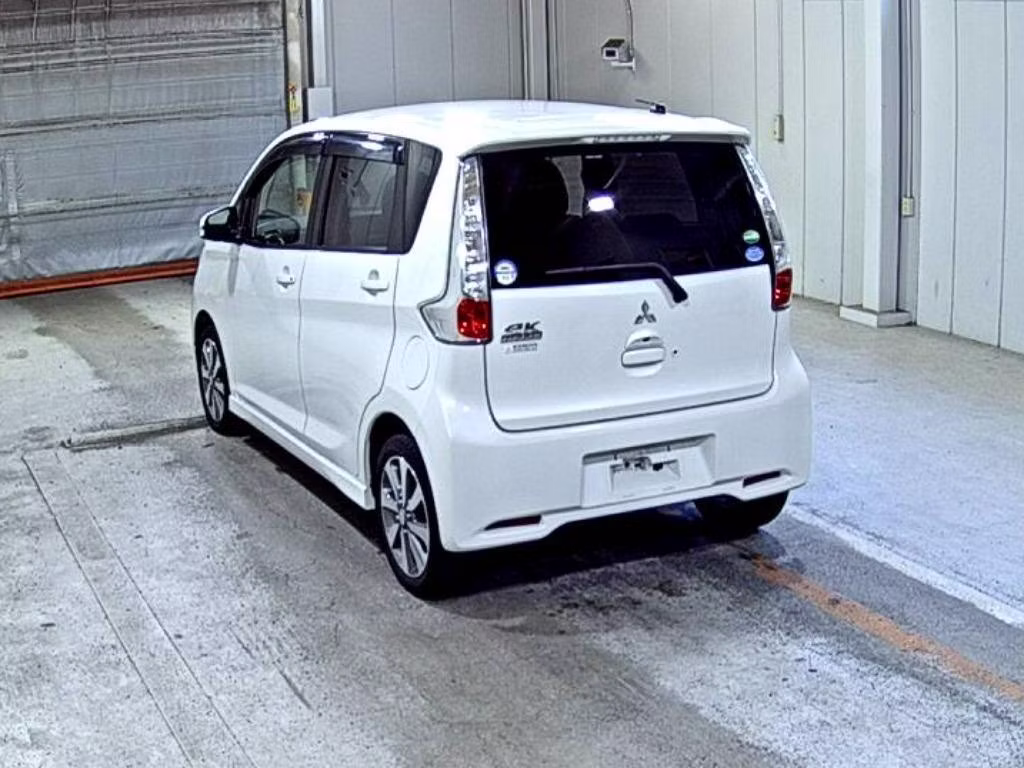MITSUBISHI EK CUSTOM