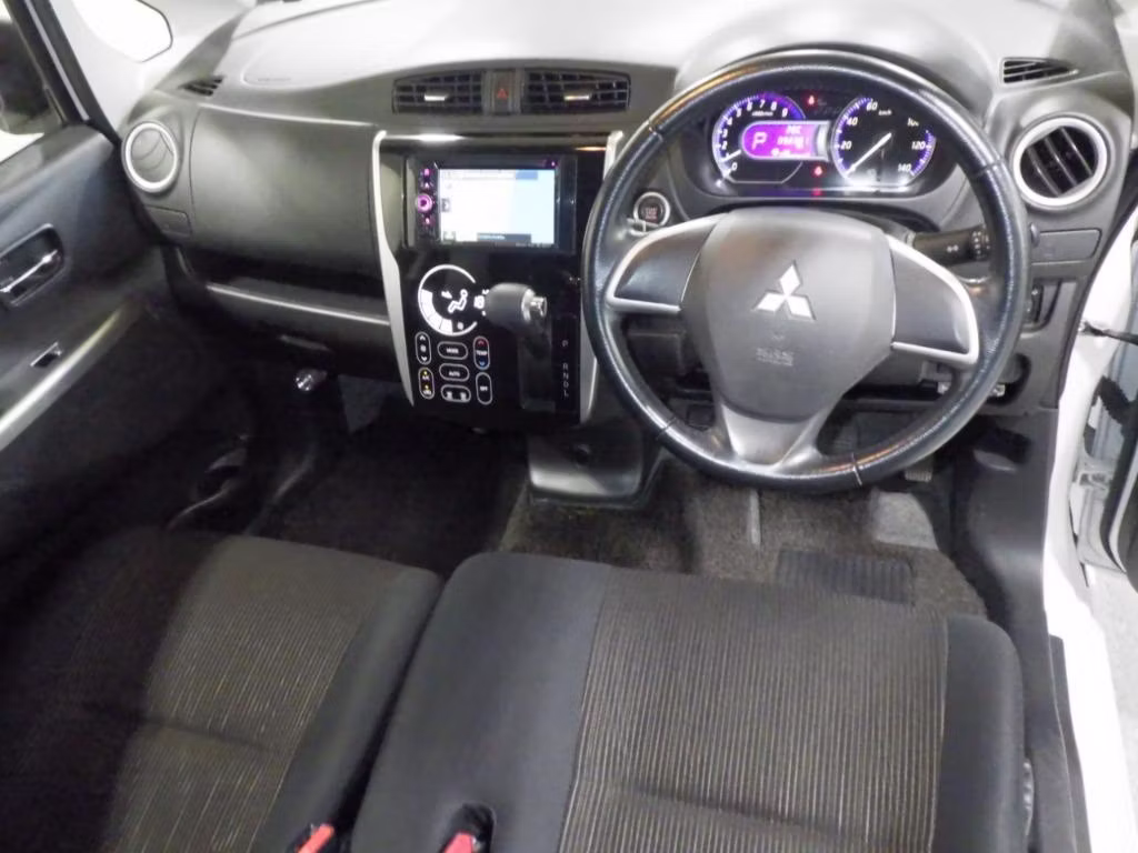 MITSUBISHI EK CUSTOM