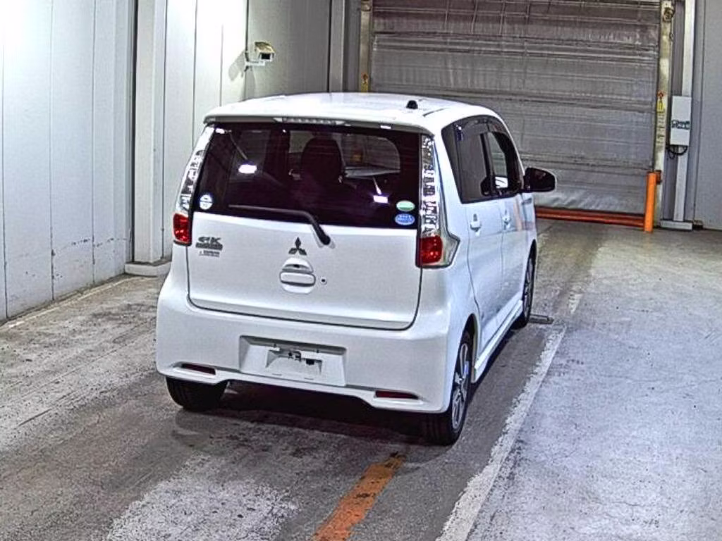 MITSUBISHI EK CUSTOM