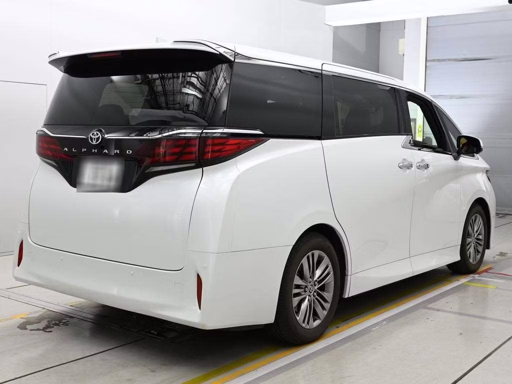 TOYOTA ALPHARD