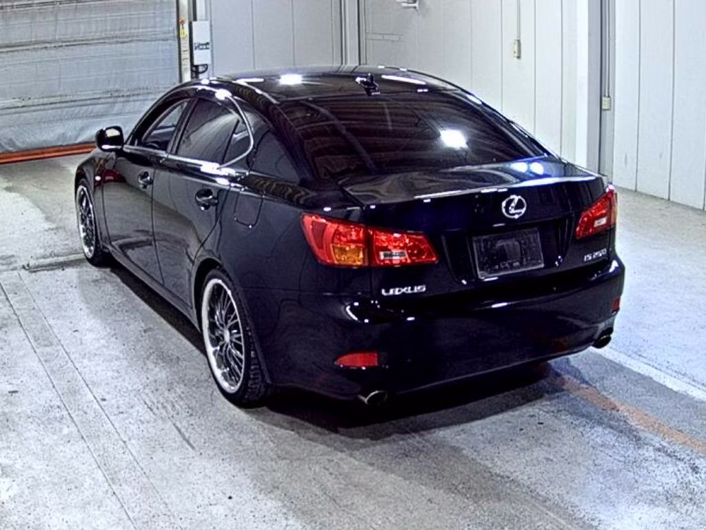 LEXUS IS250