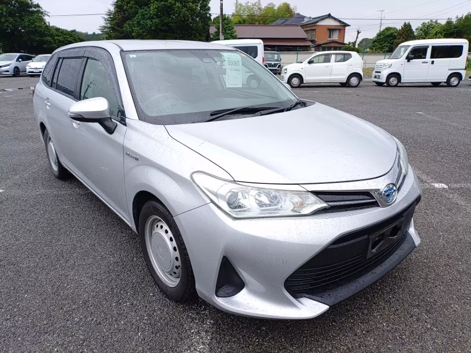 TOYOTA COROLLA FIELDER