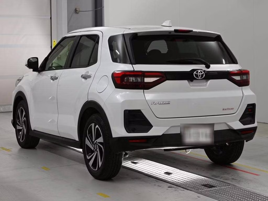 TOYOTA RAIZE