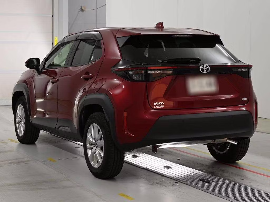 TOYOTA YARIS CROSS