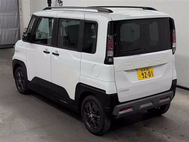 MITSUBISHI DELICA MINI
