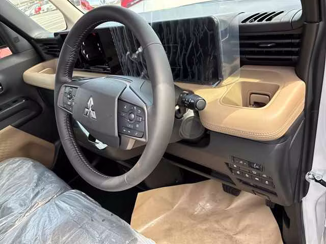 MITSUBISHI DELICA MINI