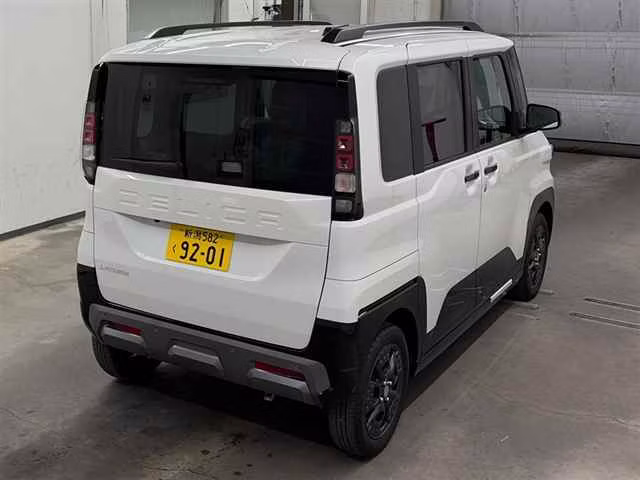 MITSUBISHI DELICA MINI