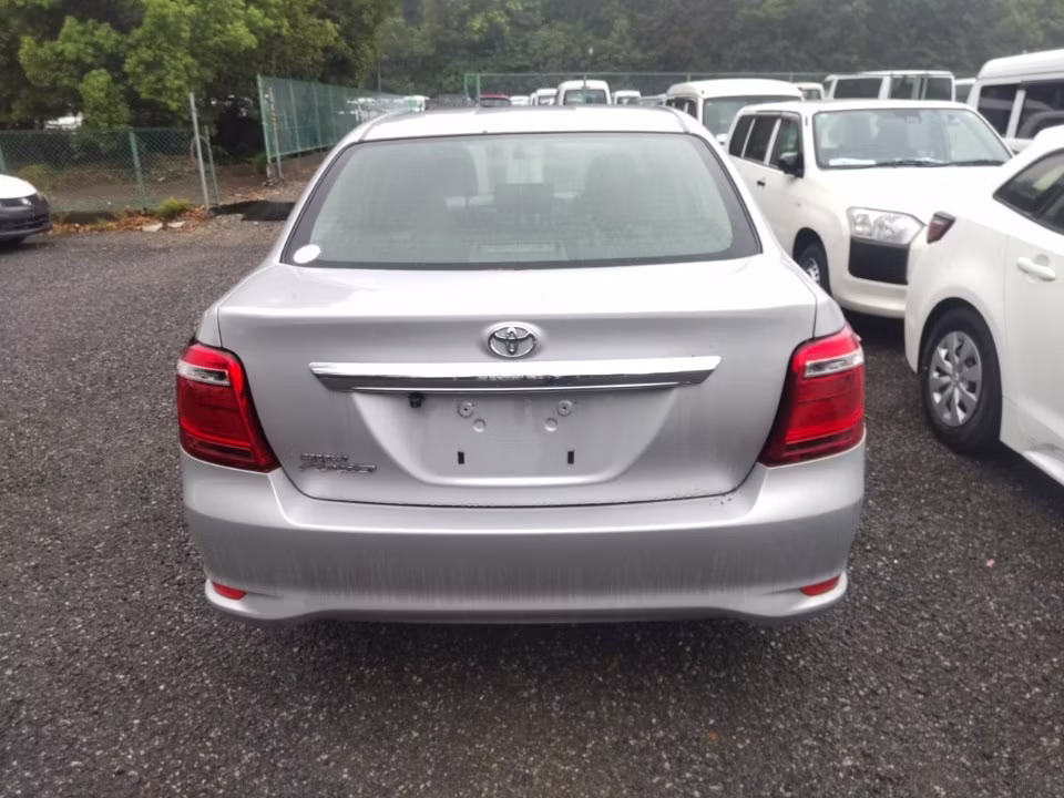 TOYOTA COROLLA AXIO