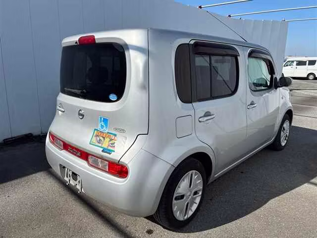 NISSAN CUBE
