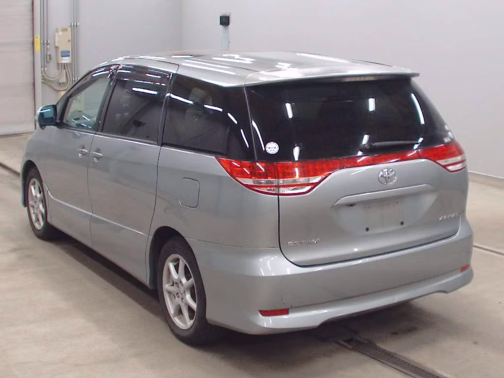 TOYOTA ESTIMA