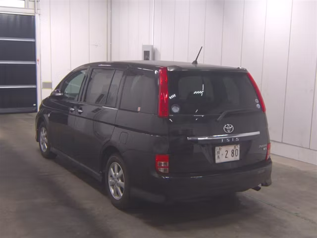 TOYOTA ISIS