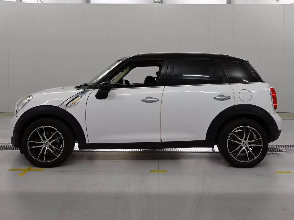 MINI CROSSOVER