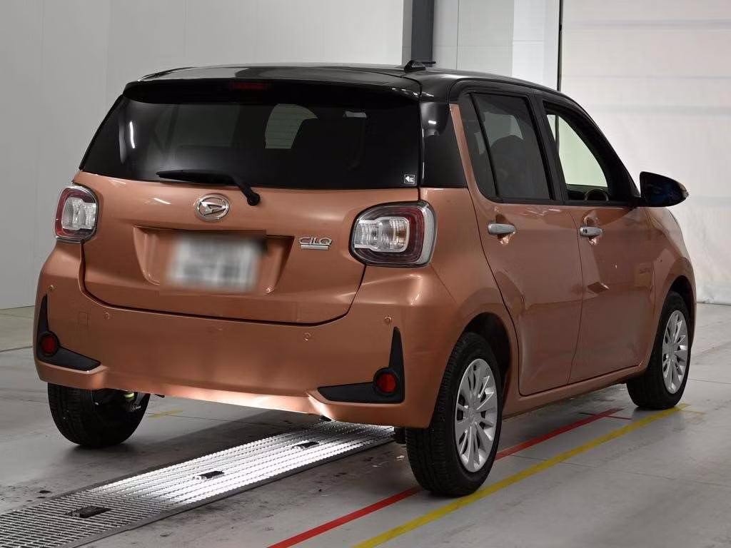 DAIHATSU BOON