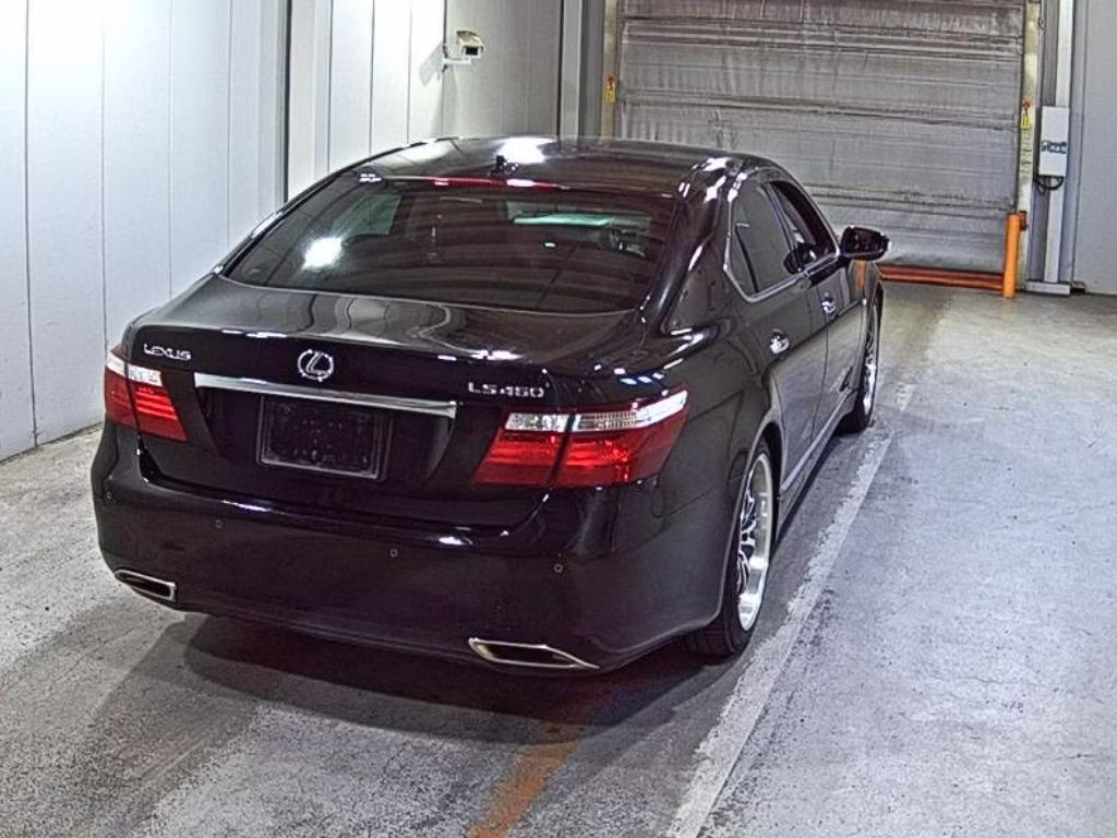 LEXUS LS460
