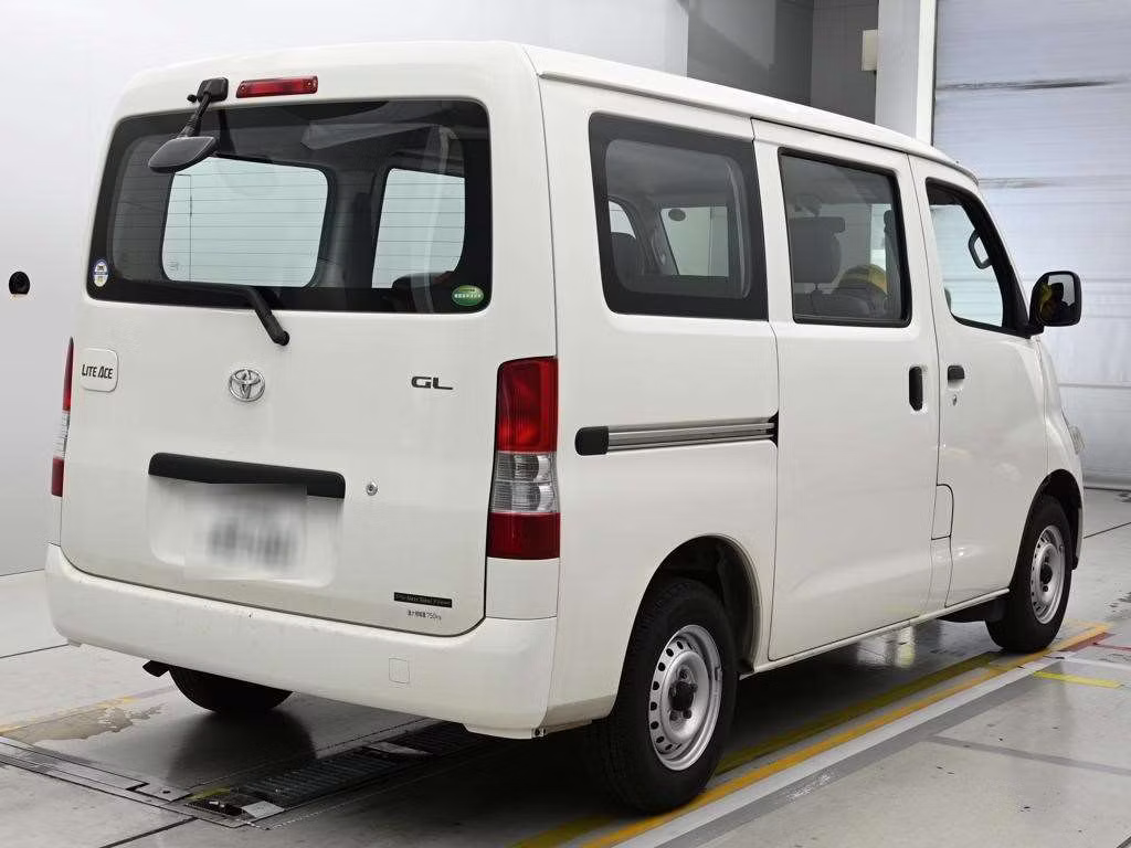 TOYOTA LITE ACE