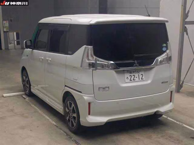 MITSUBISHI DELICA D:2
