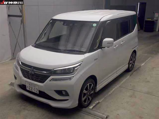 MITSUBISHI DELICA D:2