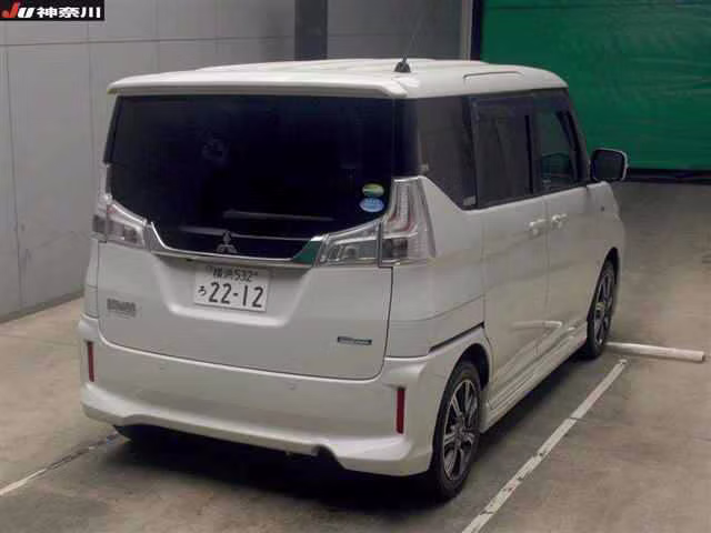 MITSUBISHI DELICA D:2