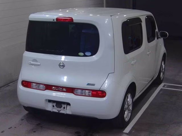 NISSAN CUBE
