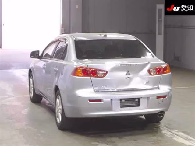 MITSUBISHI GALANT FORTIS