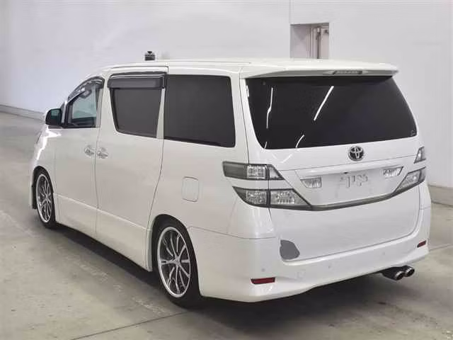 TOYOTA VELLFIRE