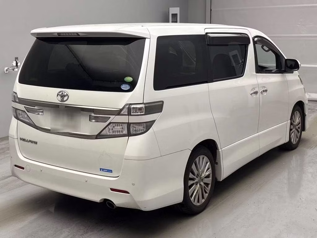 TOYOTA VELLFIRE