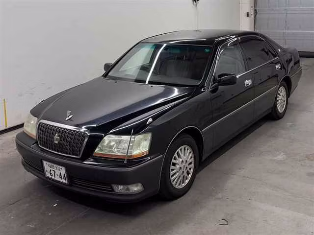 TOYOTA CROWN MAJESTA