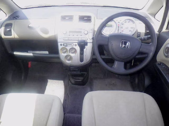 HONDA LIFE