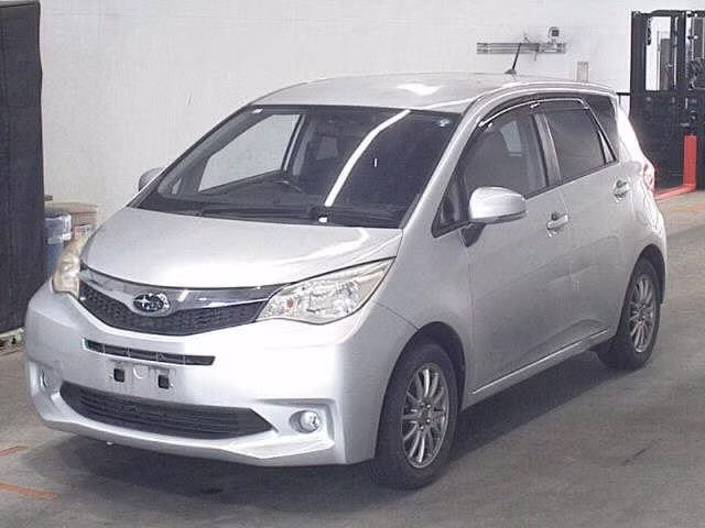 SUBARU TREZIA