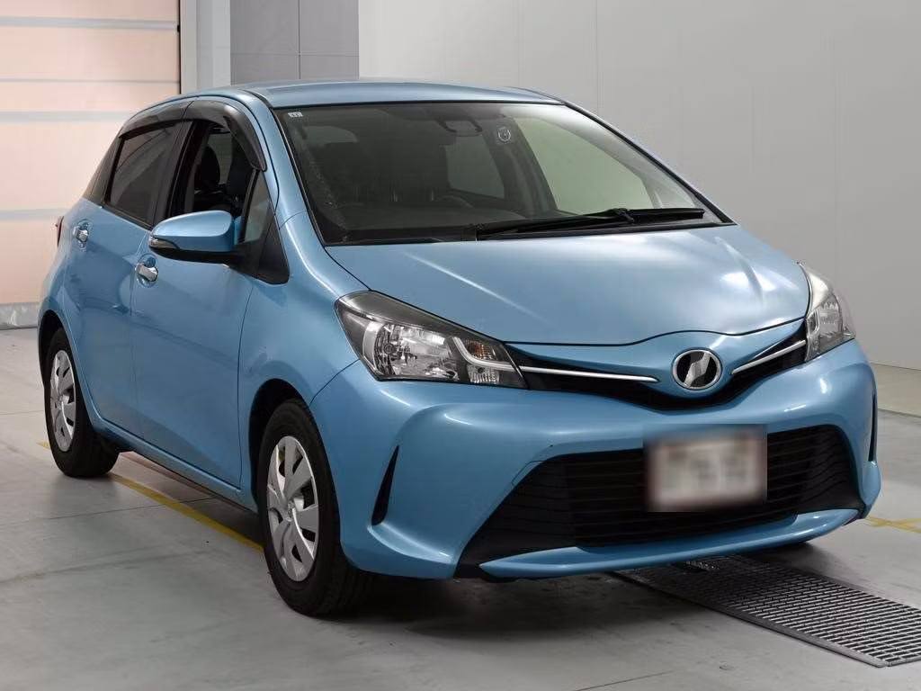 TOYOTA VITZ