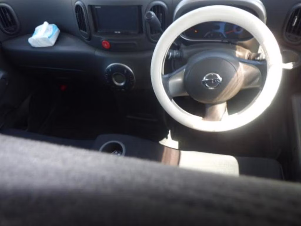 NISSAN CUBE