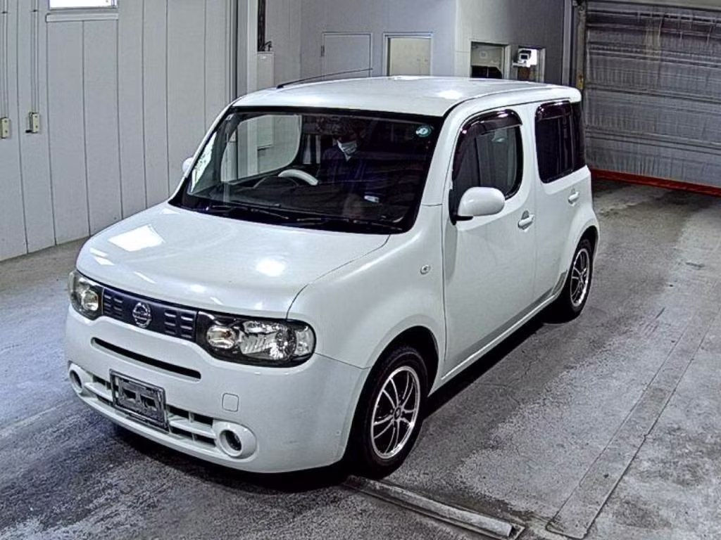 NISSAN CUBE