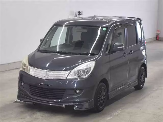 MITSUBISHI DELICA D:2
