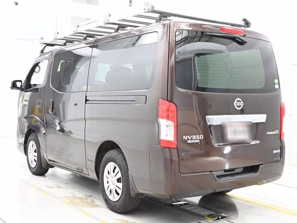 NISSAN NV350 CARAVAN