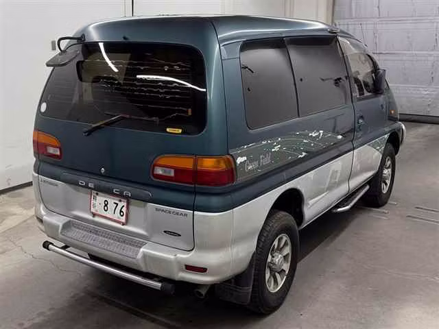 MITSUBISHI DELICA
