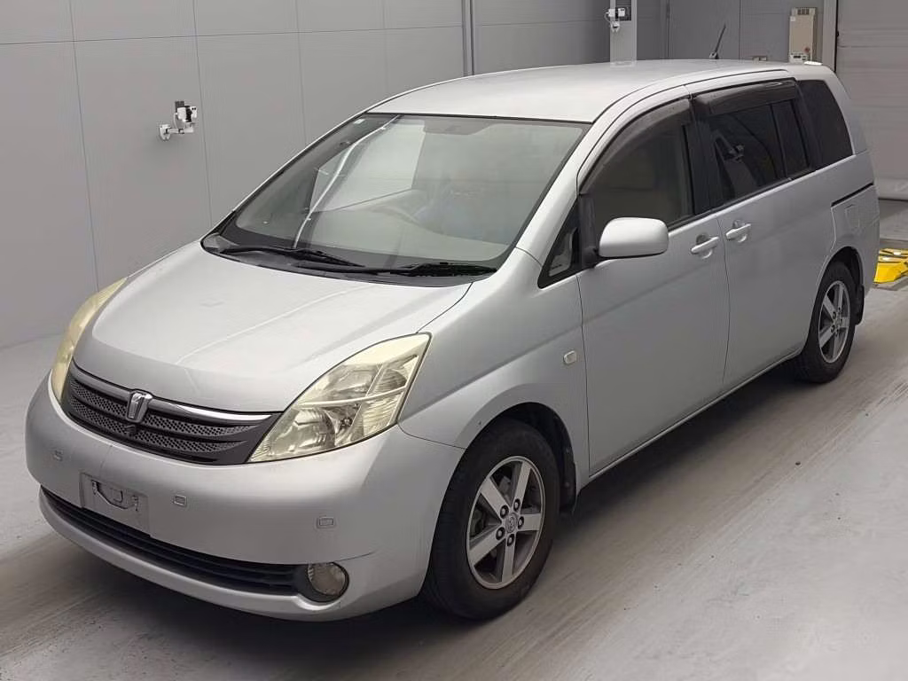TOYOTA ISIS