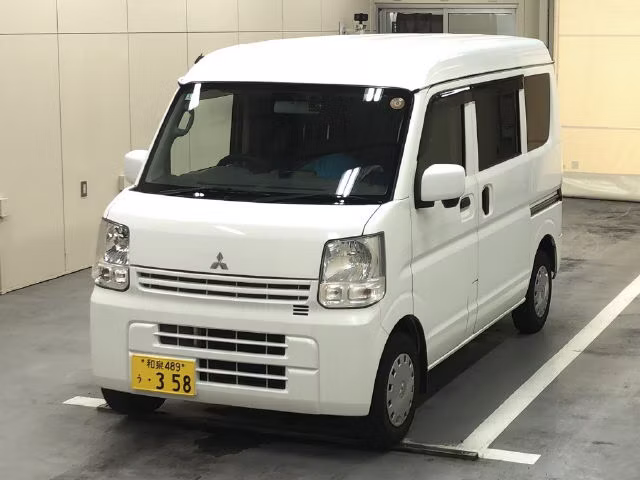 MITSUBISHI MINICAB