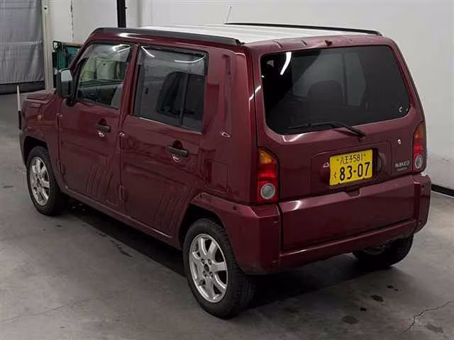 DAIHATSU NAKED