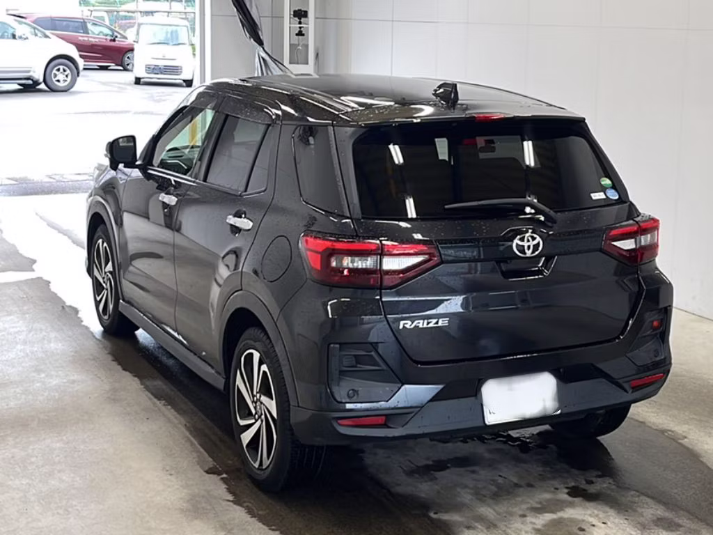 TOYOTA RAIZE