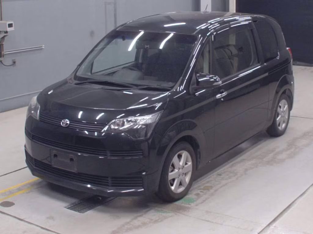 TOYOTA SPADE