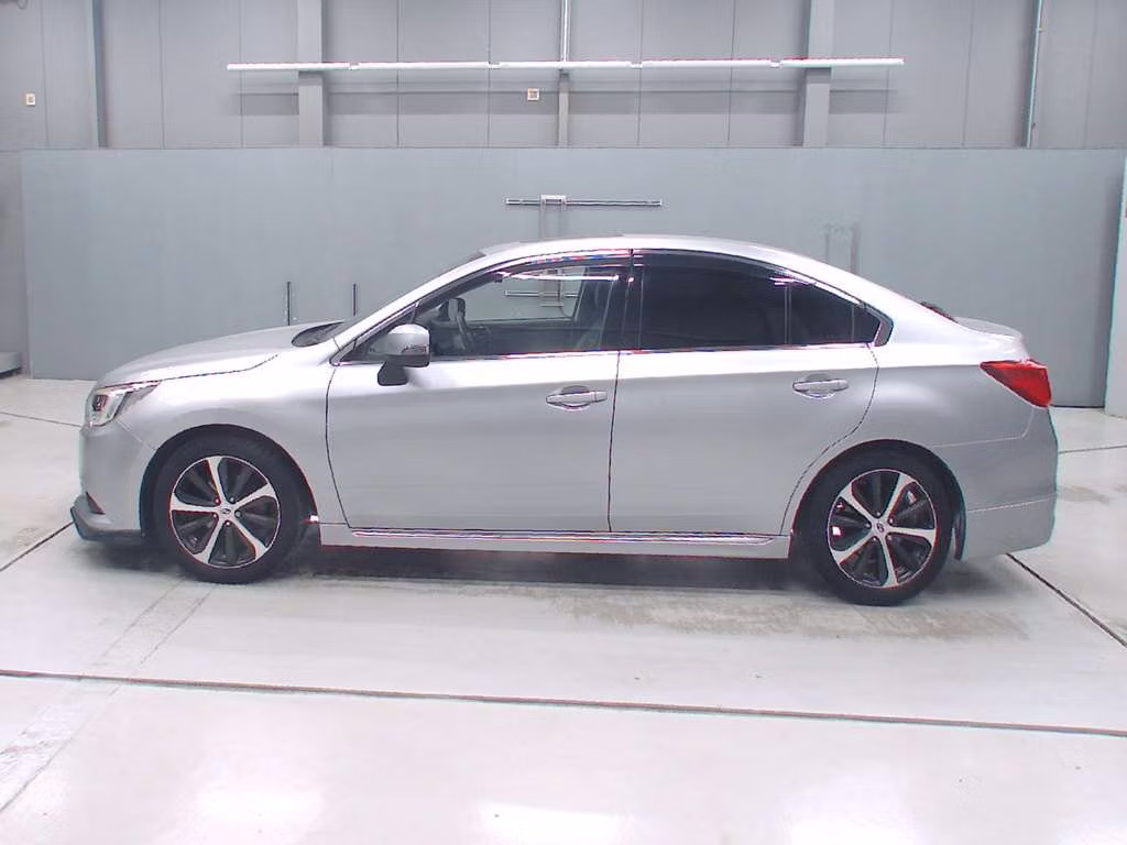 SUBARU LEGACY B4
